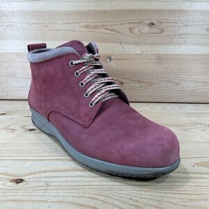 SAS Gretchen Chukka Boots Womens 9 NARROW Red Leather Ankle Water Slip Resistant